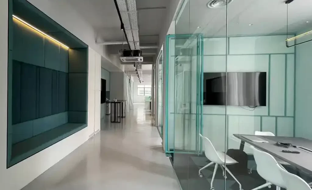 Transform your workspace into a masterpiece with our top-notch office interior design expertise.